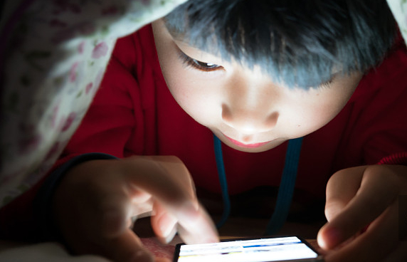孩子沉迷在游戲里父母該怎么辦