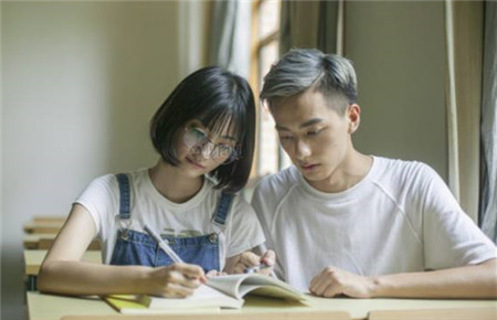 12歲的女兒早戀怎么辦