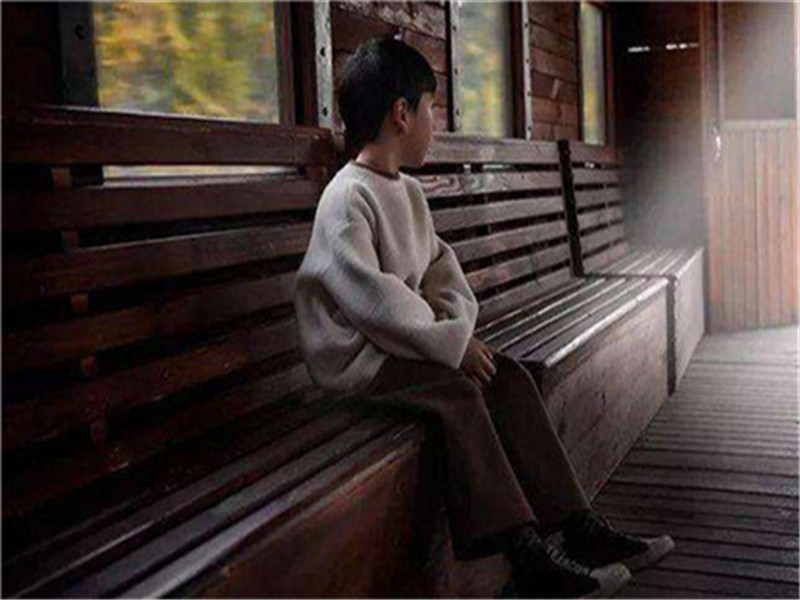 心理輔導教育學校是如何改變孩子的內向性格的.jpg