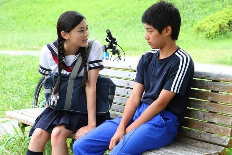 怎么應對孩子早戀,教育早戀孩子