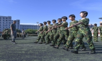 軍事化特訓(xùn)學(xué)校矯正學(xué)生厭學(xué)不寫作業(yè)