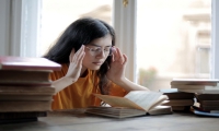 初中生孩子厭學怎么辦